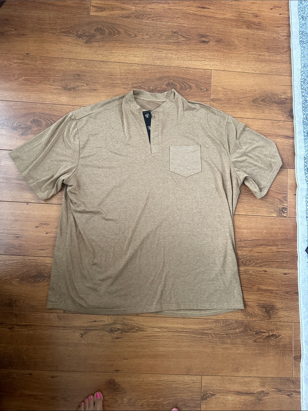 Men's Short-Sleeve Pocket Polo — Tan